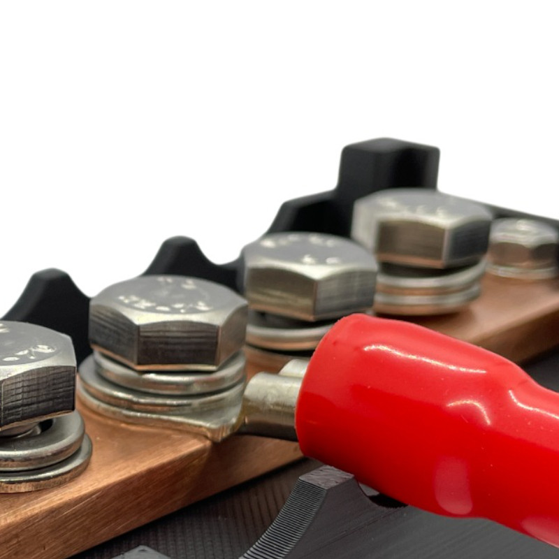 Busbar miedziany Voltian Systems 8P M8 250A 70V – komplet 2 szt.